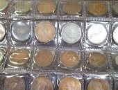 جمارك المطار تحبط تهريب عملات ووثائق أثرية خاصة بالرئيس محمد نجيب إلى قطر