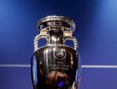 دريسدن وكارلسروه تنافسان لاستضافة مباريات يورو 2024