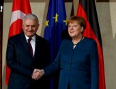 رئيس الوزراء التركى يدعو ألمانيا إلى الاختيار بين أنقرة ومؤيدى "جولن"