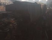 بالصور..قارئ يشارك اليوم السابع بصور انقلاب قطار بضائع بشربين فى الدقهلية