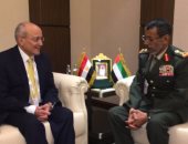 محمد العصار يلتقى رئيس أركان القوات المسلحة الإماراتى بمعرض أيدكس بأبو ظبى