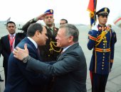 بالفيديو.. طلقات المدفعية على شرف وصول الملك عبد الله الثانى لقصر الاتحادية