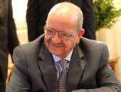 وزير الشئون الخارجية الجزائرية يبدأ جولة عربية تشمل مصر 