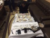 القبض على عاطل لحيازته فرد خرطوش ونصف كيلو حشيش بالمنوفية