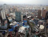 فى الفلبين.. ابتسم أو يتخصم من مرتبك 6 أشهر (فيديو)