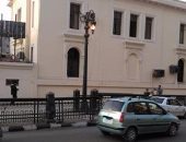 بالصور.. استمرار مسلسل إهدار الطاقة.. أعمدة الإنارة مضاءة نهارا فى رمسيس