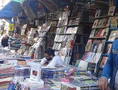 بالفيديو والصور ..شارع النبى دانيال بالإسكندرية تاريخ يسطره باعة الكتب القديمة