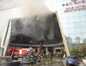 بالصور.. حريق ضخم فى فندق بمقاطعة جيانغشى شرقى الصين وحصار العشرات