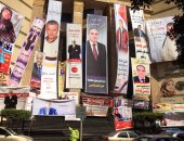 بالصور.. شارع عبد الخالق ثروت يمتلئ بدعاية مرشحى التجديد النصفى للصحفيين