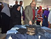 رئيس جامعة السادات يفتتح معرضا خيريا للملابس للتخفيف على الطلاب