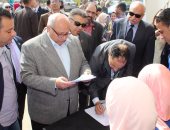 رئيس جامعة عين شمس يفتتح المرحلة الثانية من برلمان شباب الجامعة