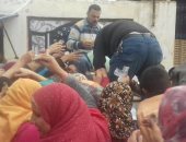 توزيع 1500 كيلو سكر بقلين وبيلا وحملة تموينية بالحامول فى كفر الشيخ