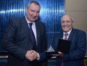 العصار يستقبل نائب رئيس وزراء روسيا لبحث سبل التعاون فى الصناعات الدفاعية