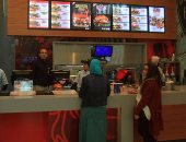 يهم عمال المطاعم والحلويات.. 5 خطوات لاستخراج الشهادة الصحية قبل رمضان