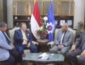 رئيس حماية المستهلك يلتقى أحمد حامد لافتتاح مقر الجهاز بمحافظة السويس