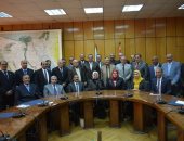 27 قيادة بالقوى العاملة يؤدون اليمين القانونية أمام الوزير