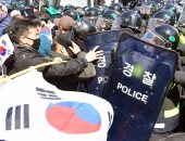 سقوط أول قتيل فى تظاهرات كوريا الجنوبية بعد عزل رئيسة البلاد