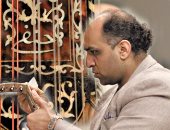 فى الذكرى الـ115 لميلاده نكشف أسرار عود موسيقار الأجيال.. لأول مرة أسماء صناع أعواد عبدالوهاب.. المصرى حنفى الكيال هو صاحب العود الأشهر.. والسورى «على خليفة» صاحب المزخرف