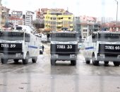 بالصور.. الأمن التركى يغلق مدخل ومخرج السفارة الهولندية فى العاصمة أنقرة 