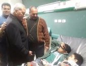 بالصور.. مصرع أب وأم وإصابة أطفالهم الثلاثة فى انقلاب سيارتهم بالسويس