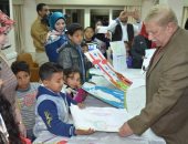 محافظ الإسماعيلية للأسر الوافدة من العريش: "القادم أفضل للجميع"