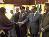  بالفيديو..محافظ الفيوم ومدير جمعية المحاربين القدماء يكرمان أسر الشهداء 