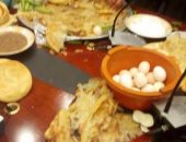 بالصور.. "فطير وبيض وعسل" داخل لجنة الزراعة بالبرلمان