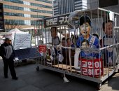 لليوم الرابع..بالصور..مظاهرات تأييد ومعارضة لرئيسة كوريا الجنوبية المعزولة