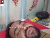 بالفيديو.. مأساة أب ببنى سويف طريح الفراش عشر سنوات عقب إصابته بجلطة بالمخ