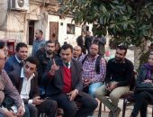 محامون يعتصمون بمقر نقابتهم لتنفيذ حكم المحكمة بإلغاء شروط تجديد العضوية