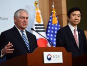 بالصور.. وزير الخارجية الأمريكية يزور المنطقة العازلة المتوترة بين الكوريتين