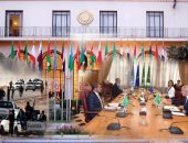 اللجنة الرباعية حول ليبيا تجدد التزامها باتفاق الصخيرات.. أبو الغيط: مبعوث الجامعة العربية يزور طبرق الأسبوع المقبل.. كوبلر: سنلغى حظر تسليح الجيش الليبى حال وجود جيش موحد