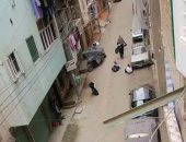 طالبات ماليزيات بجامعة الأزهر فى المنصورة ينظفن شارعهن كل صباح