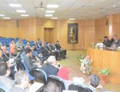 محافظ المنيا يستقبل وفد مجلس الوزراء لمتابعة موقف المشروعات بكافة القطاعات