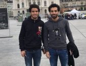 عمر جابر ينشر صورته مع محمد صلاح من سويسرا: منور يا بيكاسو