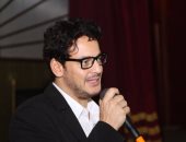 خالد أبو النجا: المثلية ليست اختيارا ولا مرضا وعلم الرينبو كما النور بأطيافه