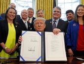 ترامب يوقع على قانون تمويل وكالة ناسا بهدف الوصول للمريخ بحلول 2030