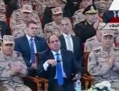 بالفيديو..السيسي لـ"المصريين": "عيب علينا لو مخلناش بلدنا فى الأمام بالصبر والعمل"