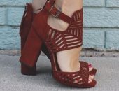 وداعاً لألام القدم..الكعب العريض موضة صيف 2017