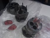 بالصور.. ضبط أقراص ترامادول بـ"تكييف وماتور مياه" قبل شحنهما للكويت بالمطار