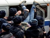 الشرطة الروسية تعتقل زعيما معارضا خلال احتجاج فى موسكو