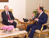 السيسي لرئيس الكونجرس اليهودى العالمى: مصر منفتحة على المجتمع الأمريكى