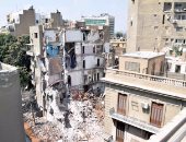 سكان عقار بالمقطم يستغيثون بسبب بناء طابقين مخالفين يهددان سلامة المبنى