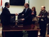 وزير البيئة يبحث مع نظيره البرتغالى أوجه التعاون فى مجال إدارة المخلفات