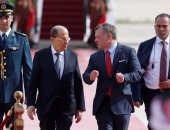 الرئيس اللبنانى يصل إلى عمان للمشاركة فى القمة العربية