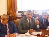 وفقًا للبرلمان.. الحساب الختامى لعام 2016/2015: 50 هيئة اقتصادية خاسرة