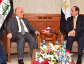 السيسى يستقبل رئيس الوزراء العراقى بمقر إقامته فى الأردن