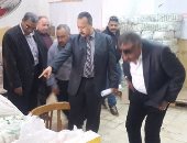 بالفيديو والصور.. الرقابة الادارية تشن حملة على جمعيتين للسلع التموينية ببورسعيد