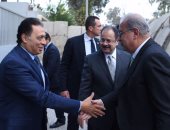 رئيس الوزراء يتفقد مستشفيى الشرطة بالعجوزة والمعادى العسكرى