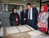 أحمد الشوكى يجتمع برؤساء الإدارات فى دار الكتب